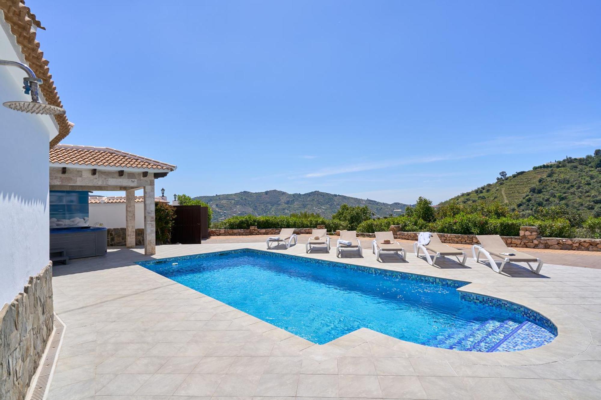 Villa Javier En Sayalonga מראה חיצוני תמונה